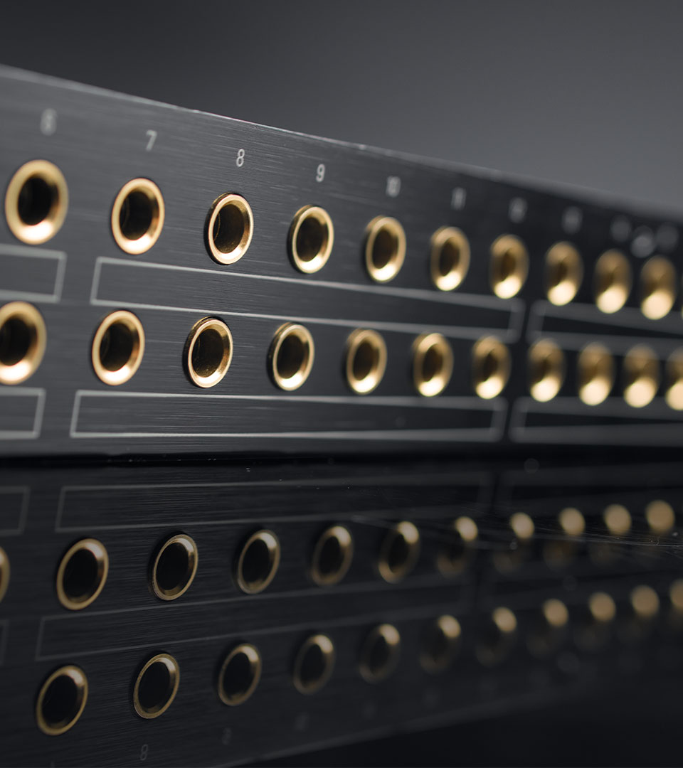 <strong>Good looks and</strong> road-worthy construction.