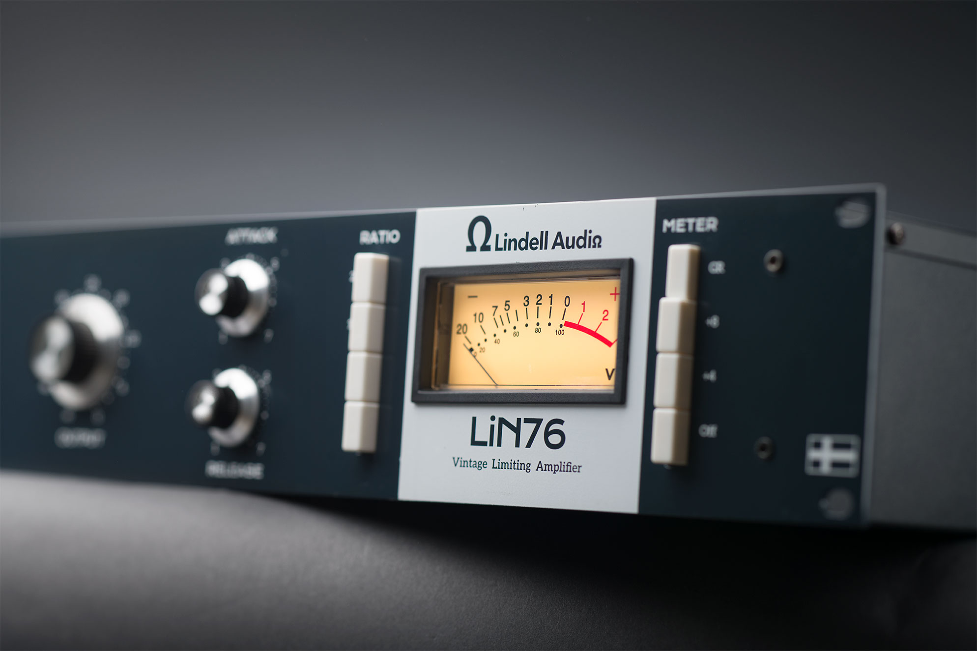 LINDELL AUDIO Lin76 レビュー：往年の名機1176をリーズナブルな